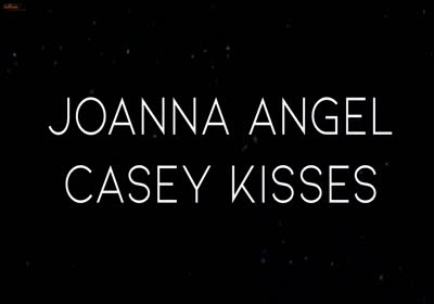 Open video #131 of cam model caseykissesxoxo at Chaturbate