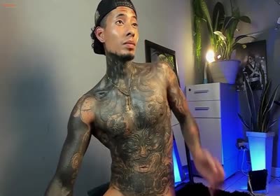Open video #348 of cam model kendrik_brown at Chaturbate